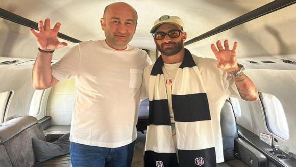 Beşiktaş, yeni transferi Rafa Silva'yı KAP'a bildirdi...