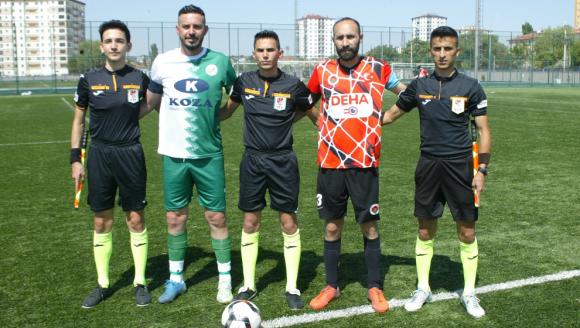 Yeşilhisar Belediyespor gol oldu yağdı