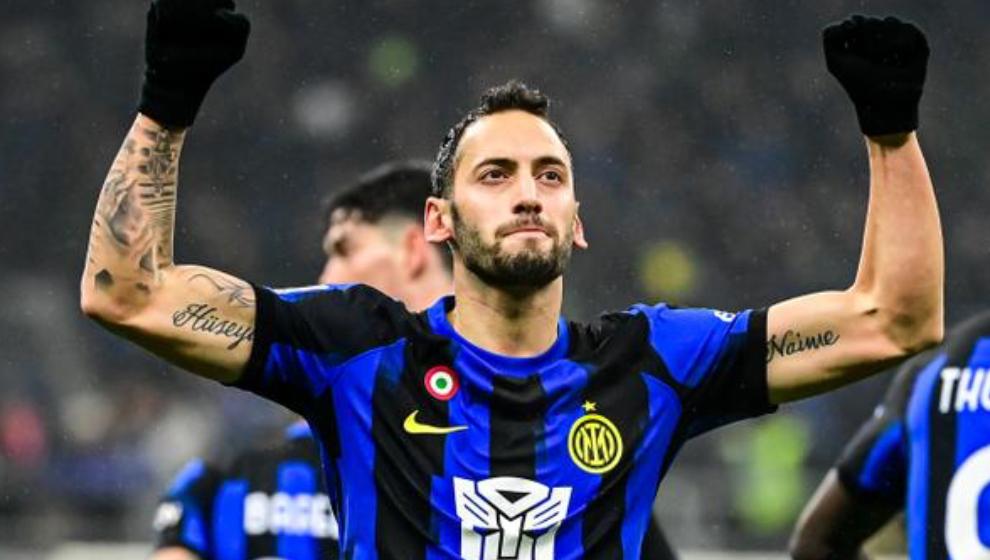 Hakan Çalhanoğlu kararını açıkladı