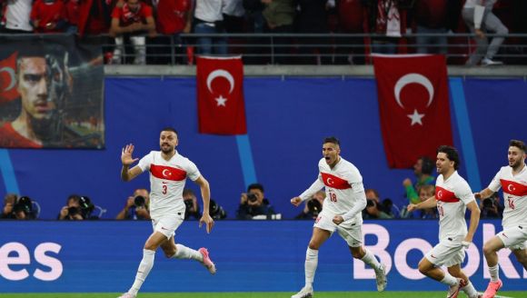 Milli Takım tarih yazıyor! Türkiye Euro 2024'de çeyrek finalde… Berlin'e gidiyoruz