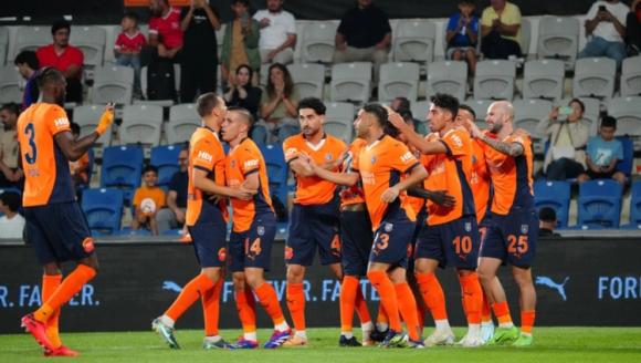 Başakşehir'den gol show! Yarım düzine gol... Başakşehir 6-1 La Fiorita... İşte maçın geniş özeti