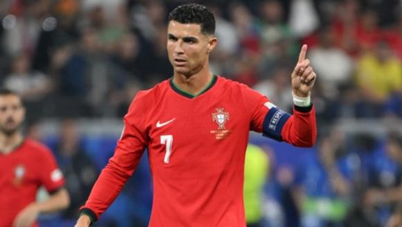 Penaltıyı kaçırdı gözyaşlarına boğuldu! C.Ronaldo'dan açıklama geldi: Bu son olacak…