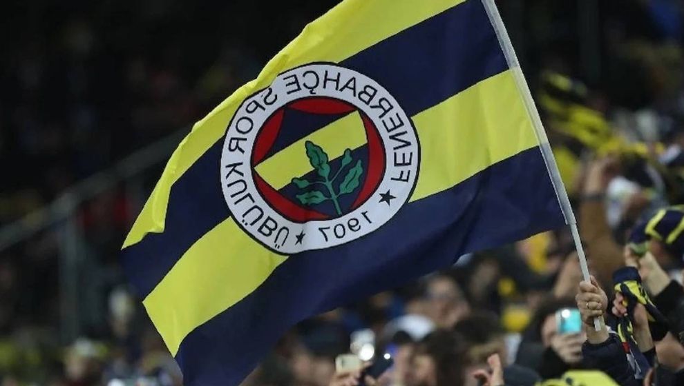 Fenerbahçe 347 milyon TL'lik anlaşmayı KAP'a bildirdi