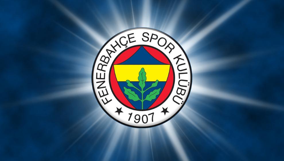 Fenerbahçe 4 Yıldızıyla Sözleşme Uzattığını Açıkladı