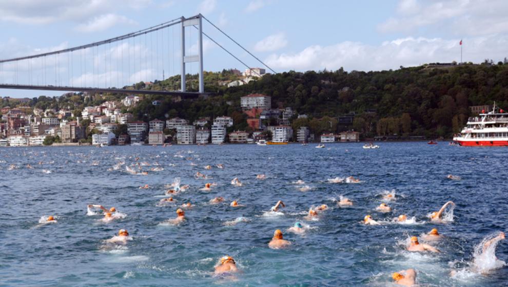 36. Samsung Boğaziçi Kıtalararası Yüzme Yarışı, İstanbul'da yapıldı