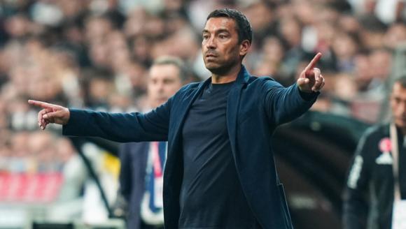 Beşiktaş'ın hocası Giovanni van Bronckhorst, Nevio Scala'dan sonra bir ilki başardı