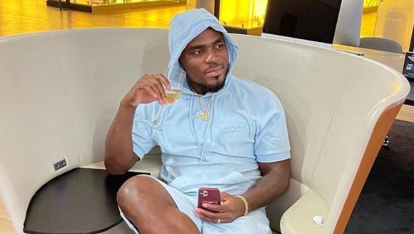 Emenike'den Osimhen'e: Türkiye'nin en büyük kulübünde tarih yaz