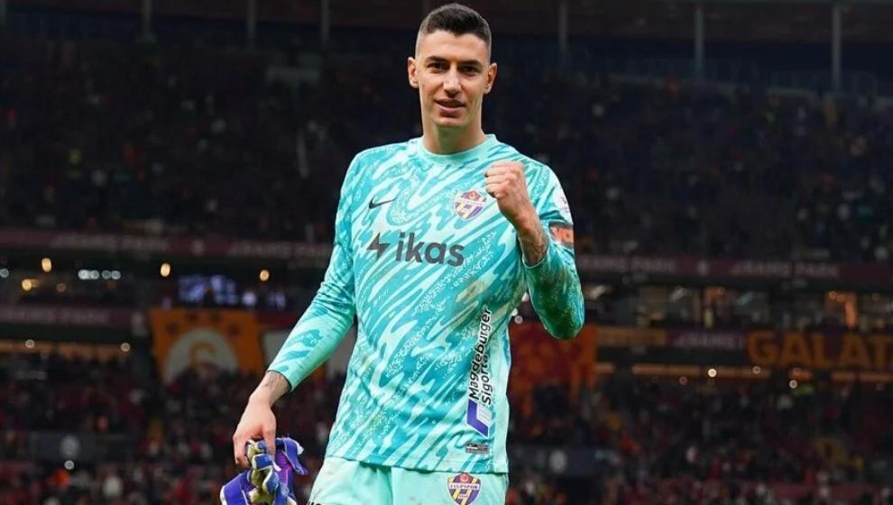 Berke Özer Galatasaray'a gidecek mi? Transfer iddialarına yanıt