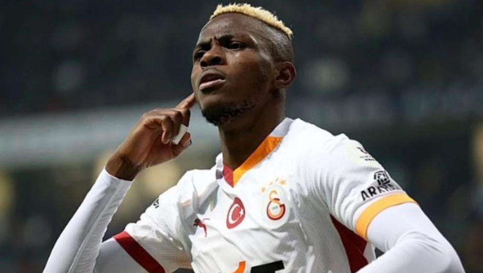 Manchester United Victor Osimhen’i transfer mi ediyor? Yolunu buldular