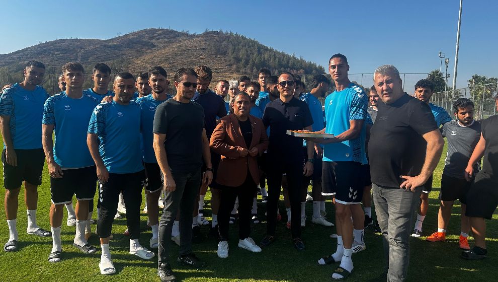 Söke 1970 Spor Kulübü'ne baklavalı moral