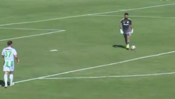 12 Bingölspor kalecisi Muhammet Can Tuncer öyle bir gol attı ki! Görenler şoke oldu