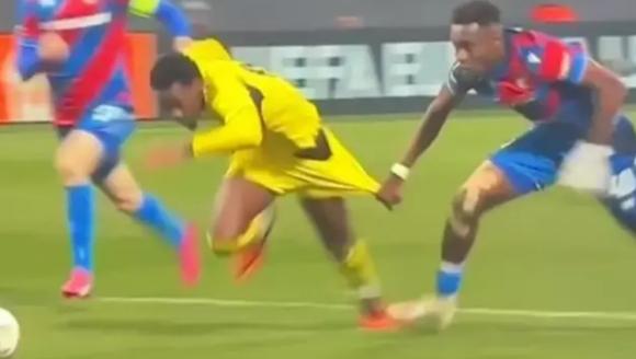 Fenerbahçe maçının hakemi tartışma yarattı! Aynı hatayı 3 yıl önce de yapmış! Özür dilemiş