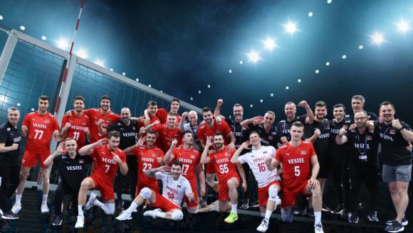 Voleybol Erkek A Milli Takımlarımızın teknik kadroları ve sporcuları açıklandı